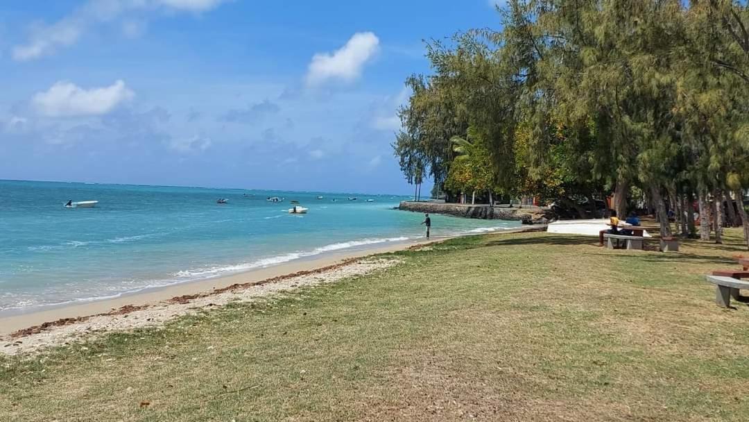Ohana Guest House Port Mathurin Ngoại thất bức ảnh